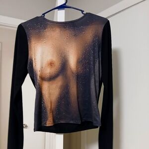 Fashion Nova Black and Tan Graphic Long Sleeve Tee.